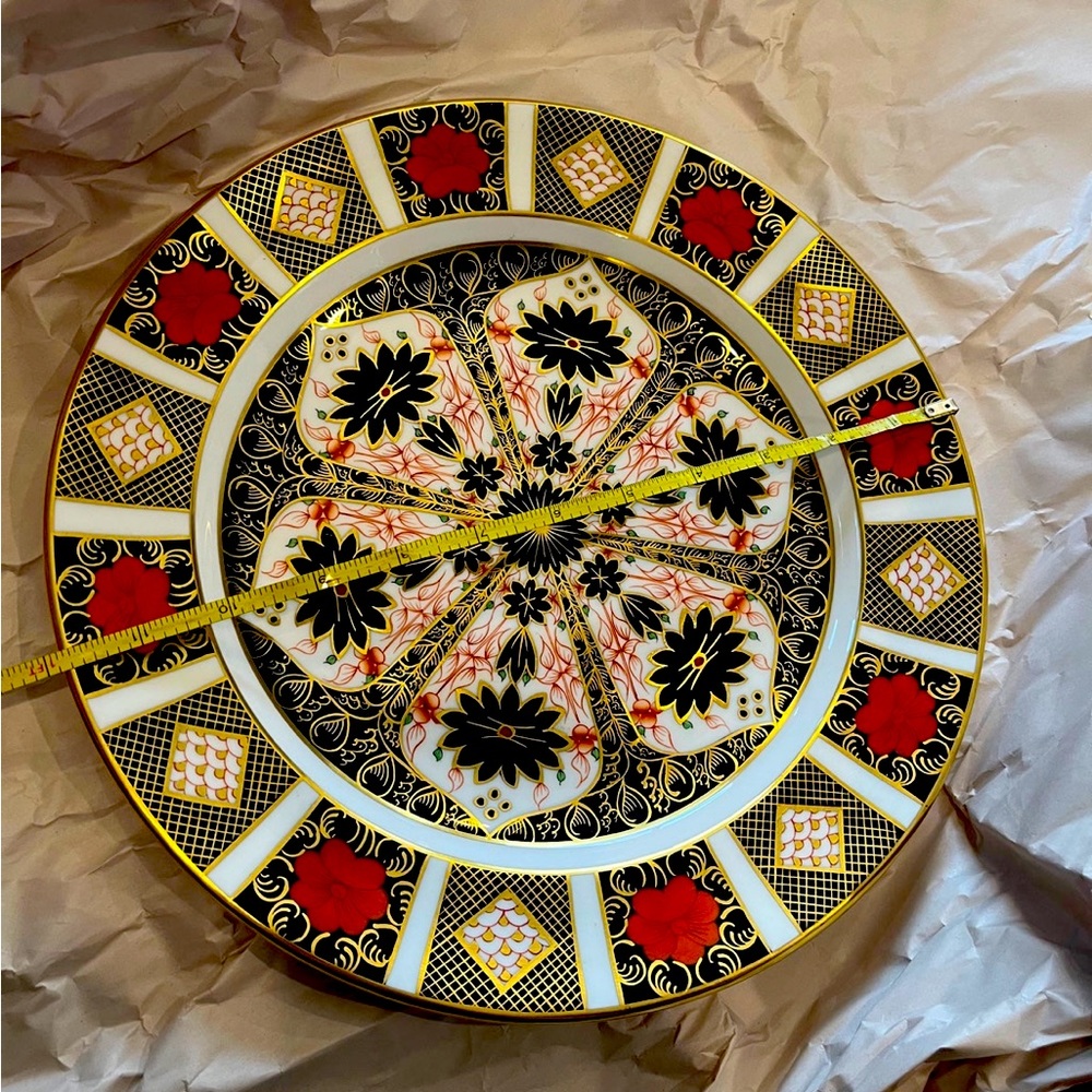 Royal crown derby. Old Imari platter and salad plate